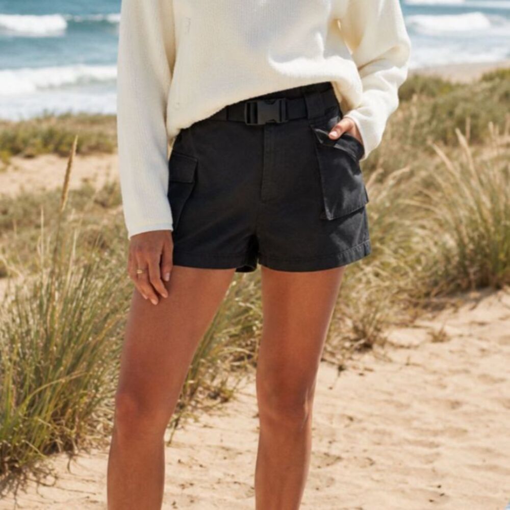 Aritzia TNA Cargo Shorts Black Cotton Utility Casual Summer Size S Utility